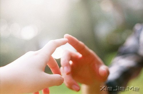 小清新文字:左手牵右手 (1)